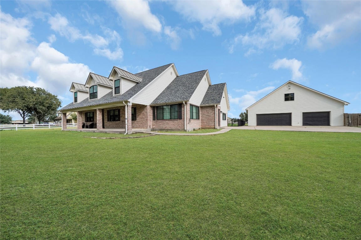 4730 Pitts Road Katy, TX 77493 - Photo 39 of 40 Welcome Home to 4730 Pitts Rd in Katy Tx!