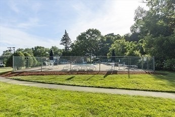 9 Walker Road, Unit 4 North Andover, MA 01845 - Photo 17 of 19