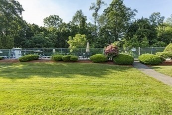 9 Walker Road, Unit 4 North Andover, MA 01845 - Photo 18 of 19