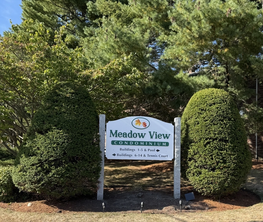 9 Walker Road, Unit 4 North Andover, MA 01845 - Photo 2 of 19