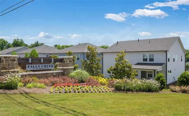 $513,290 | 4016 Laurant Path, Flowery Branch, GA 30542