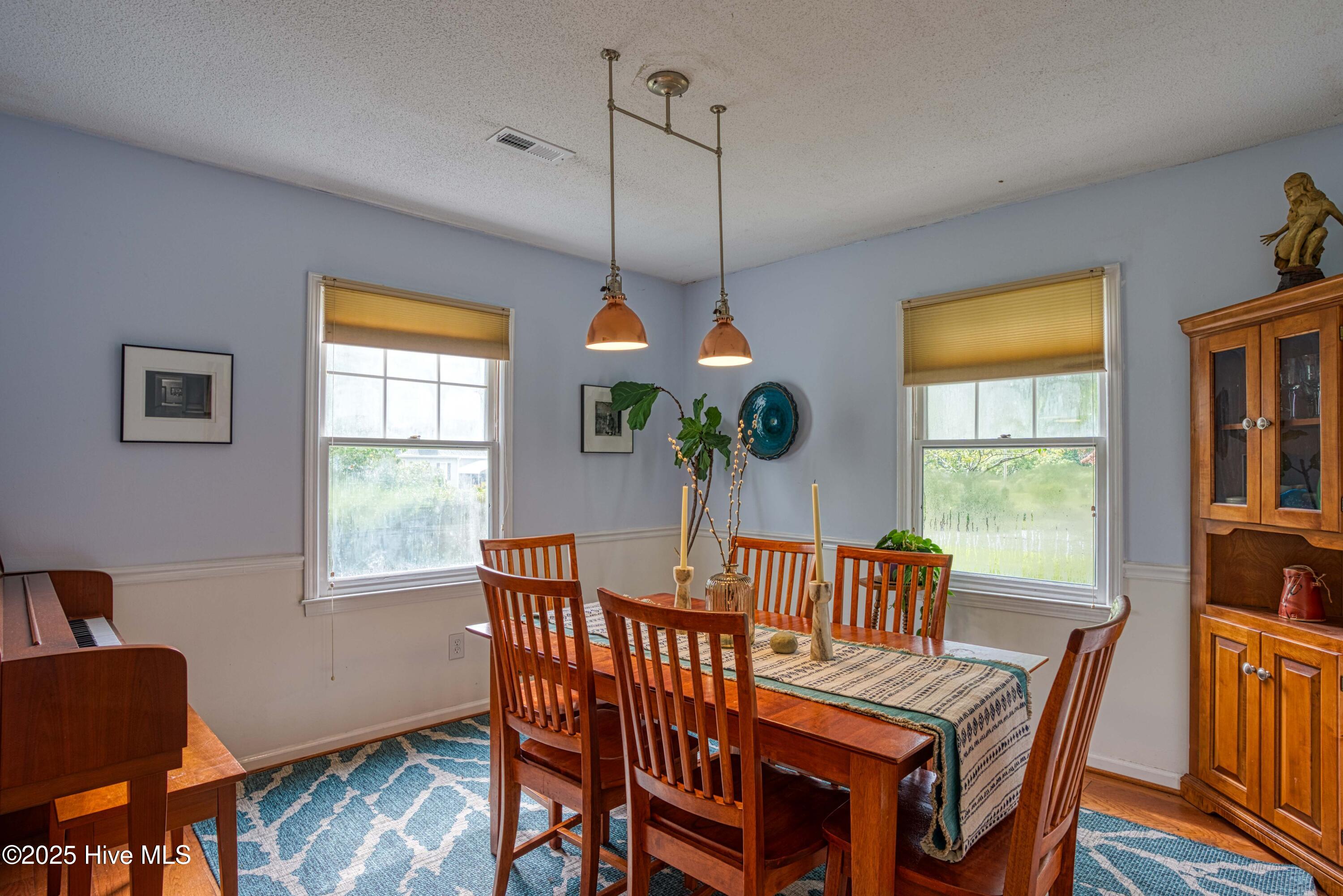 5463 Eastwind Road Wilmington, NC 28403 - Photo 9 of 28 5436 Eastwinf-20
