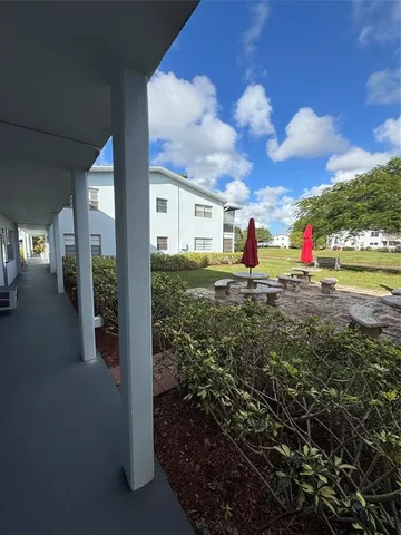 $1,450 | 295 Newport T, Unit 295, Deerfield Beach, FL 33442