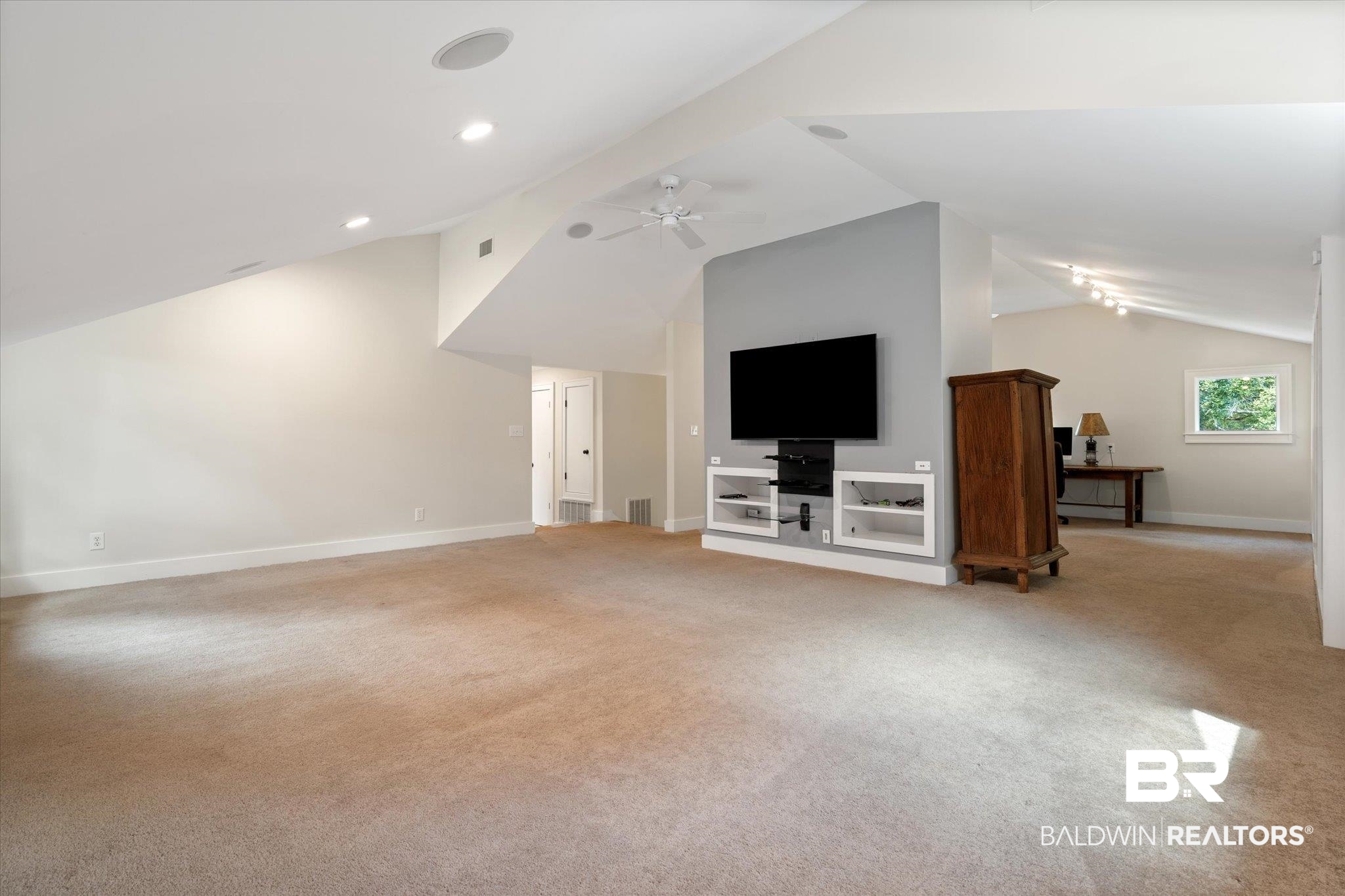 2051 Point Legere Road Mobile, AL 36605 - Photo 28 of 49