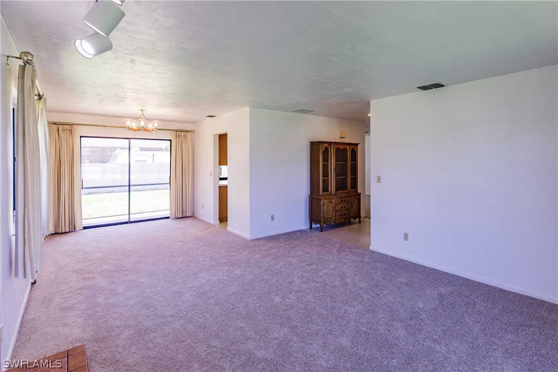 17441 Duquesne Road Fort Myers, FL 33967 - Photo 3 of 18 Gallery Image 3