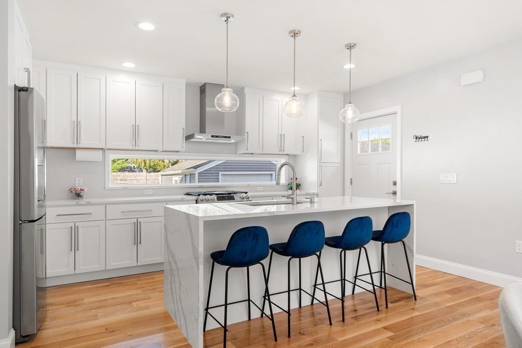 55 Appleton Avenue Hamilton, MA 01982 - Photo 11 of 42 Gallery Image 11