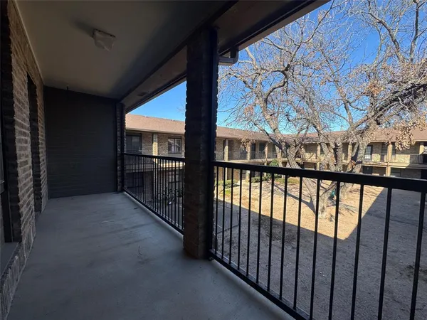 $159,000 | 1421 South 12th Street, Unit 107, Waco, TX 76706