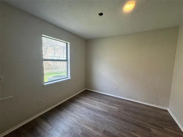 $124,900 | 1421 South 12th Street, Unit 107, Waco, TX 76706