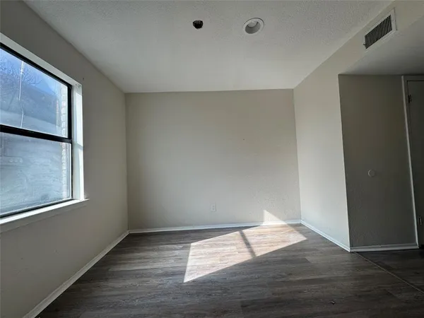 $159,000 | 1421 South 12th Street, Unit 107, Waco, TX 76706