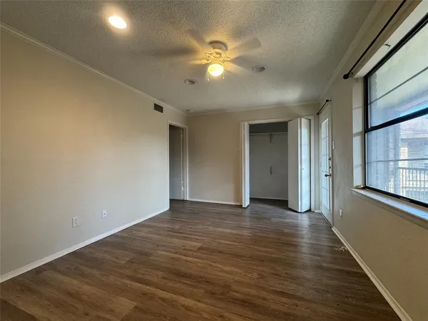 $124,900 | 1421 South 12th Street, Unit 107, Waco, TX 76706