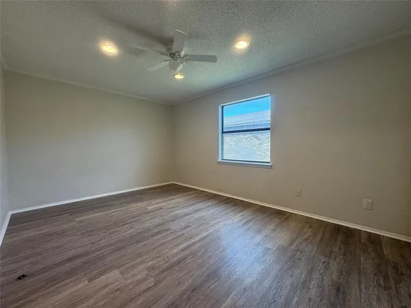 $124,900 | 1421 South 12th Street, Unit 107, Waco, TX 76706