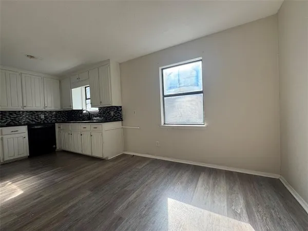 $159,000 | 1421 South 12th Street, Unit 107, Waco, TX 76706