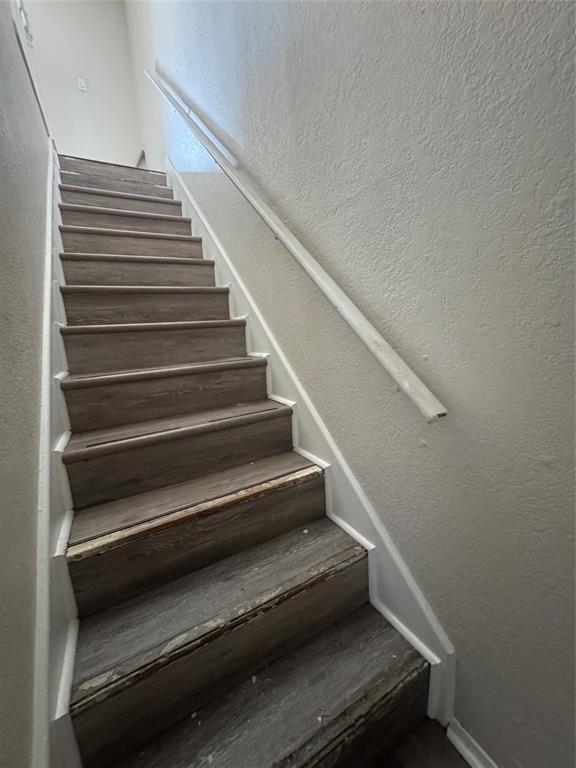 1421 South 12th Street, Unit 107 Waco, TX 76706 - Photo 9 of 25 a view of entryway