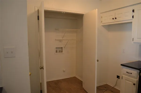 $1,750 | 4110 Green Acres Circle, Arlington, TX 76017