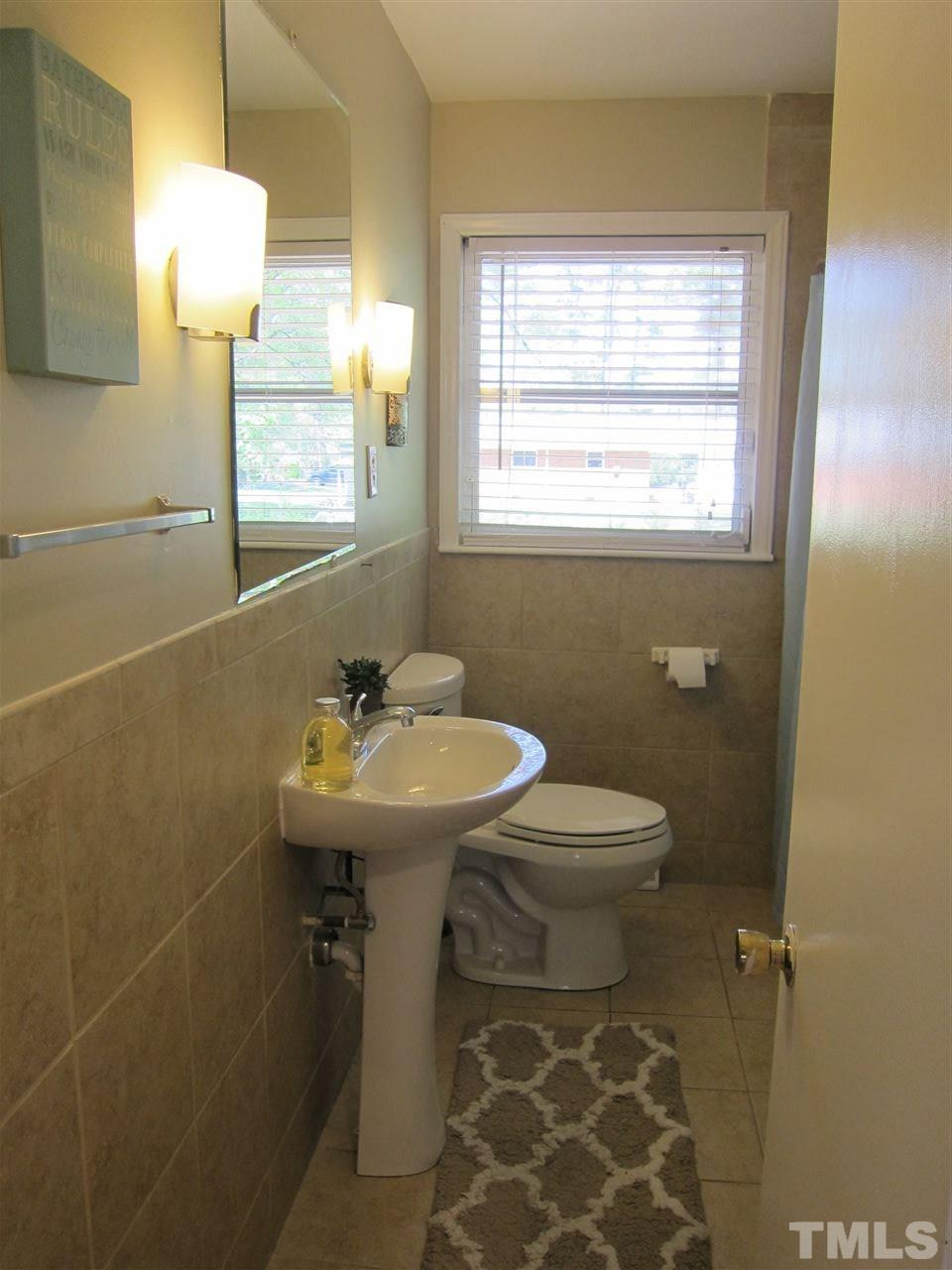 614 Crosby Road Durham, NC 27704 - Photo 6 of 17 Gallery Image 6