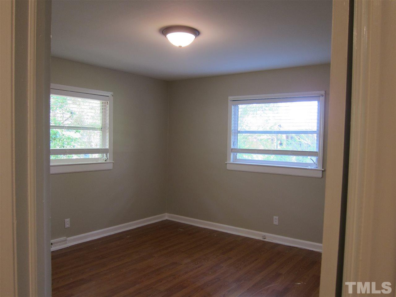 614 Crosby Road Durham, NC 27704 - Photo 7 of 17 Gallery Image 7