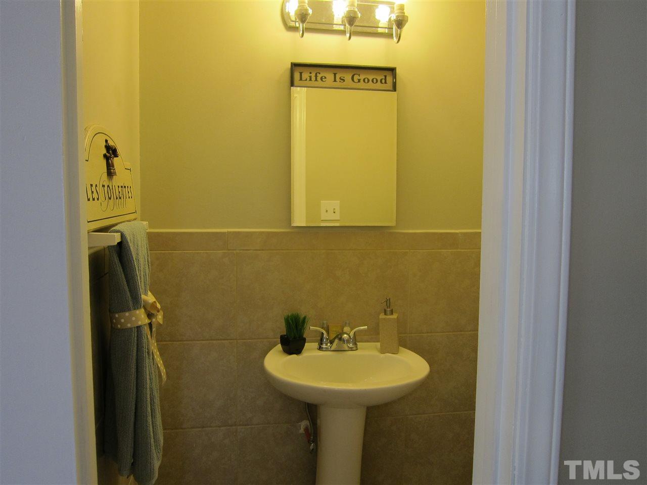 614 Crosby Road Durham, NC 27704 - Photo 10 of 17 Gallery Image 10