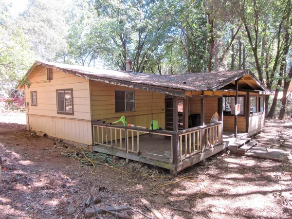 $150,000 | 23555 Highway 26 West Point, West Point, CA 95255