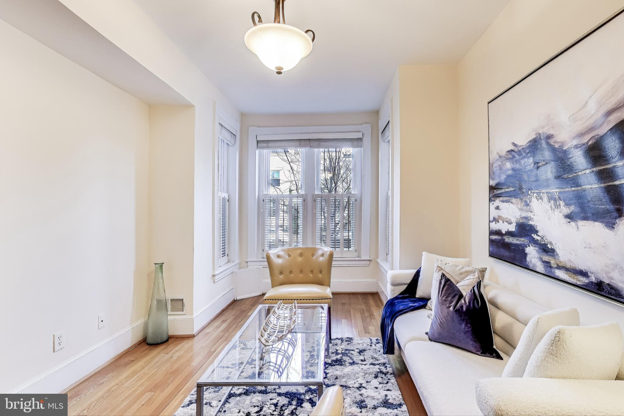 331 F Street Northeast Washington, DC 20002 - Photo 4 of 30