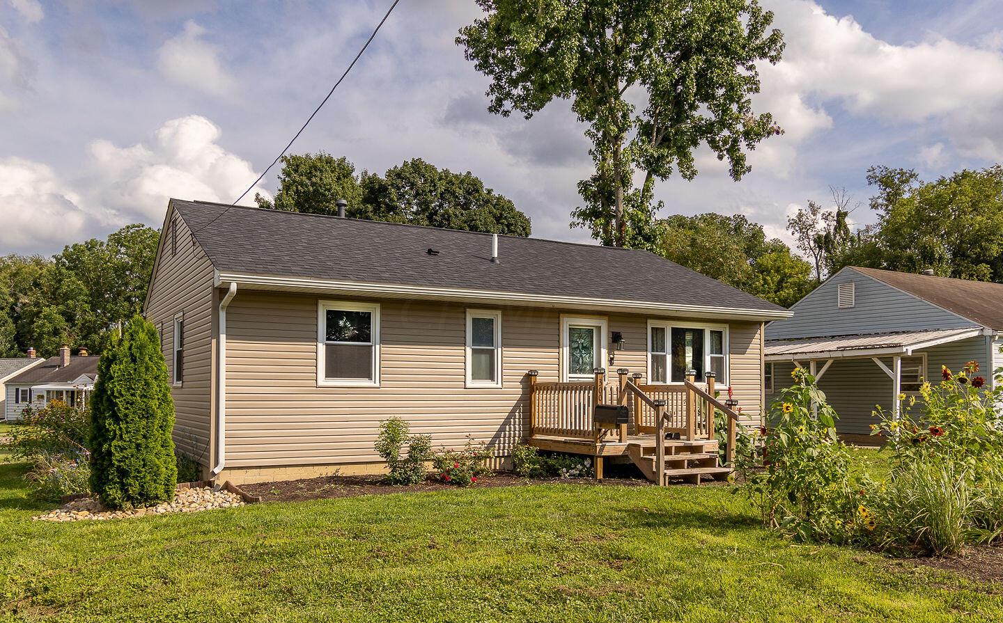 300 Boving Road Lancaster, OH 43130 - Photo 4 of 26 4