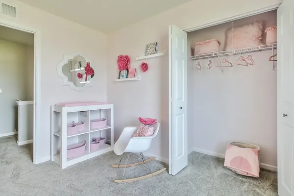 $482,490 | 325 Monica Lane, Oswego, IL 60543