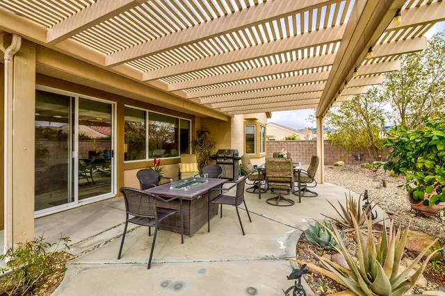 $2,700 | 35846 Palomino Way, Palm Desert, CA 92211
