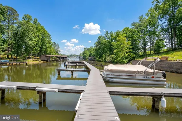 $619,900 | 5509 Bazzanella Drive, Mineral, VA 23117