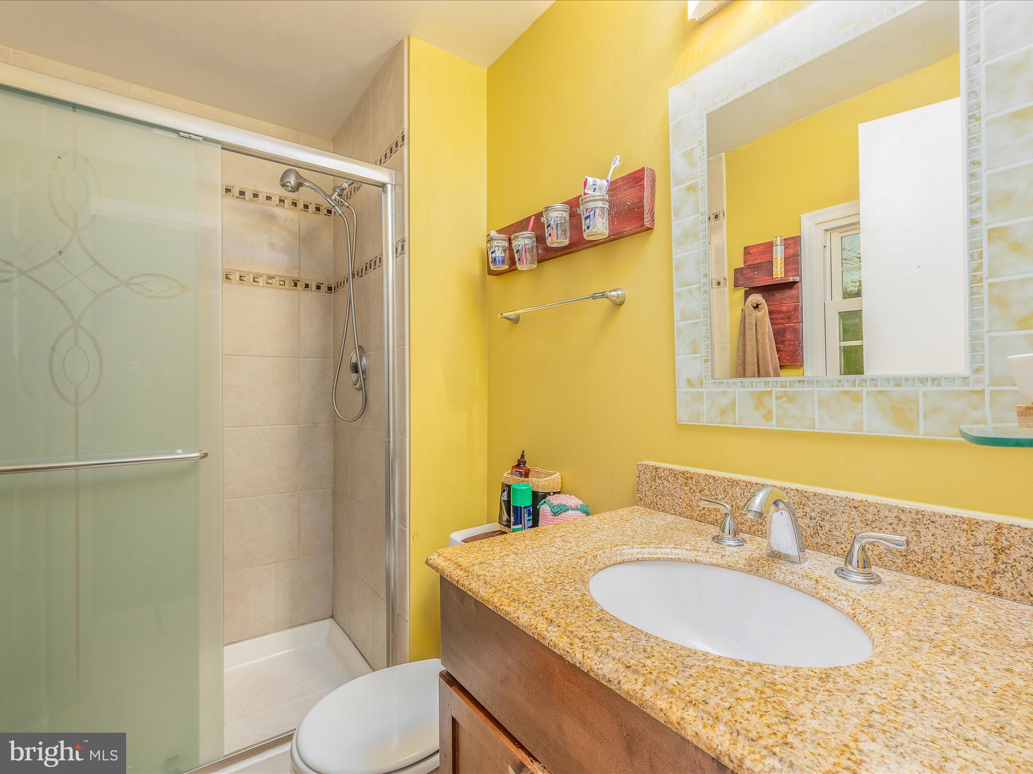 125 Deerfield Place Frederick, MD 21702 - Photo 15 of 34 Ensuite w/ single bowl vanity and walk-in shower