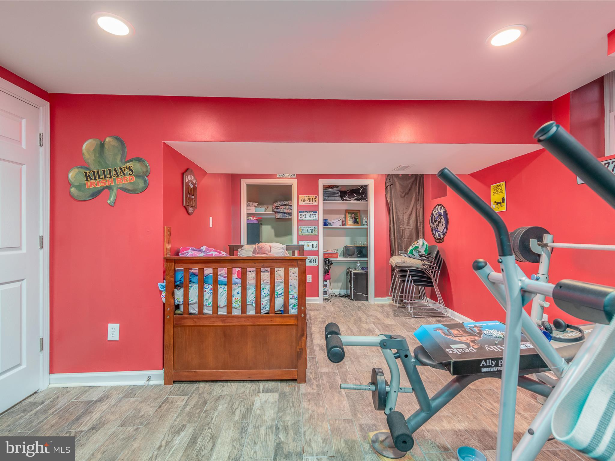125 Deerfield Place Frederick, MD 21702 - Photo 20 of 34 plank floors and recessed lighting