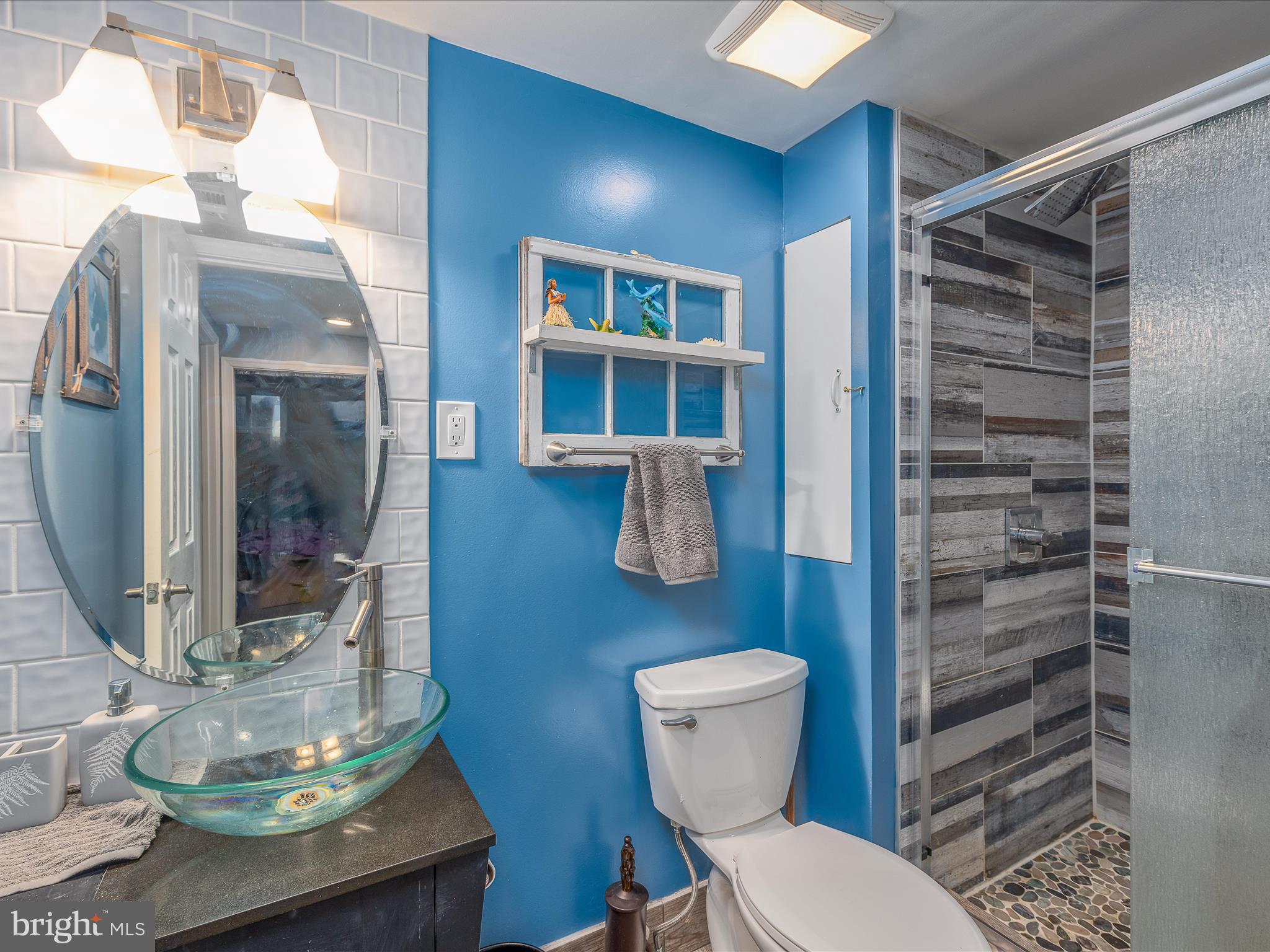 125 Deerfield Place Frederick, MD 21702 - Photo 21 of 34 Lowerlvl bath w/ ceramic floor + walk-in shower