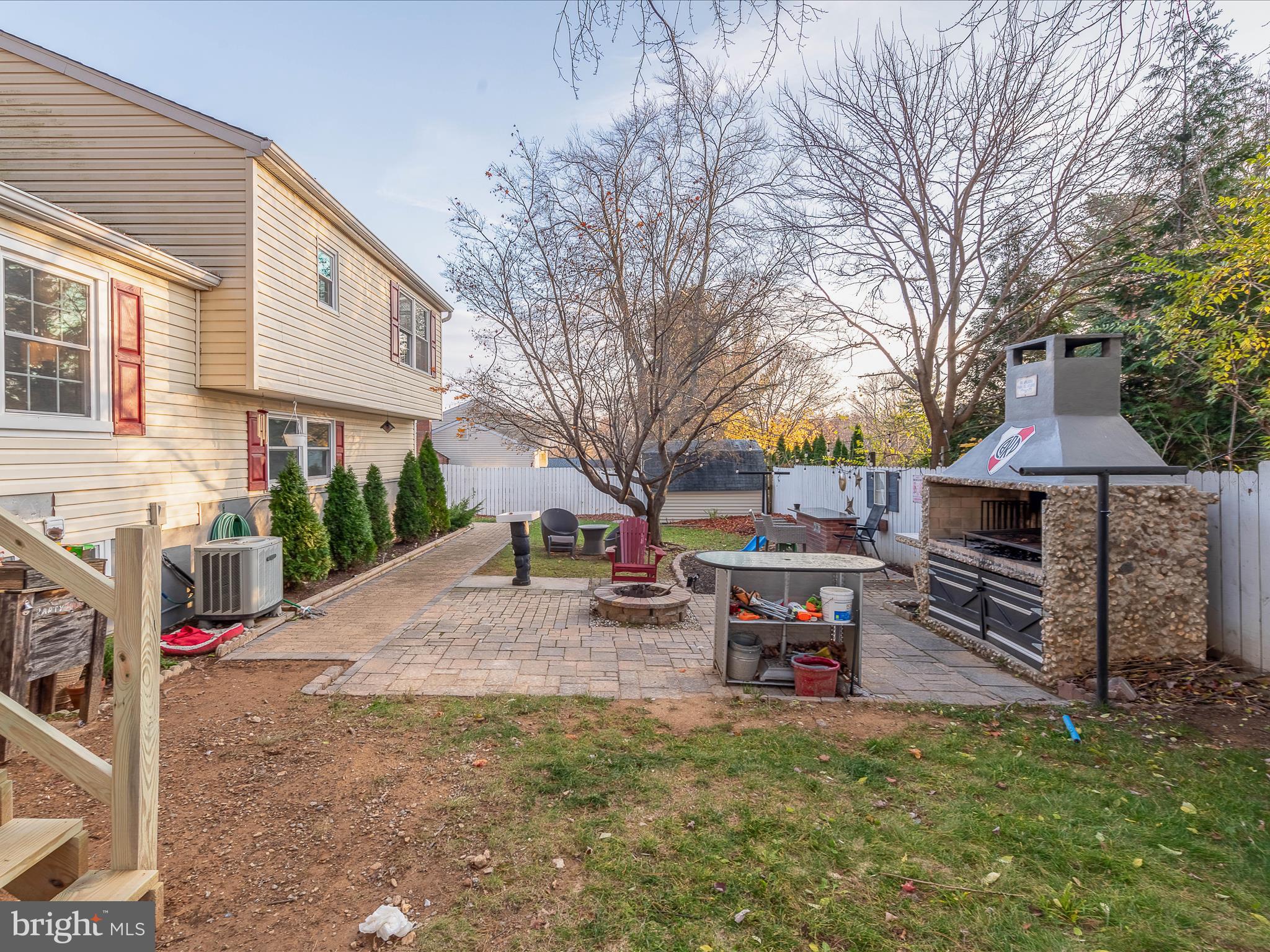 125 Deerfield Place Frederick, MD 21702 - Photo 26 of 34 Fully set up to entertain even in cooler weather