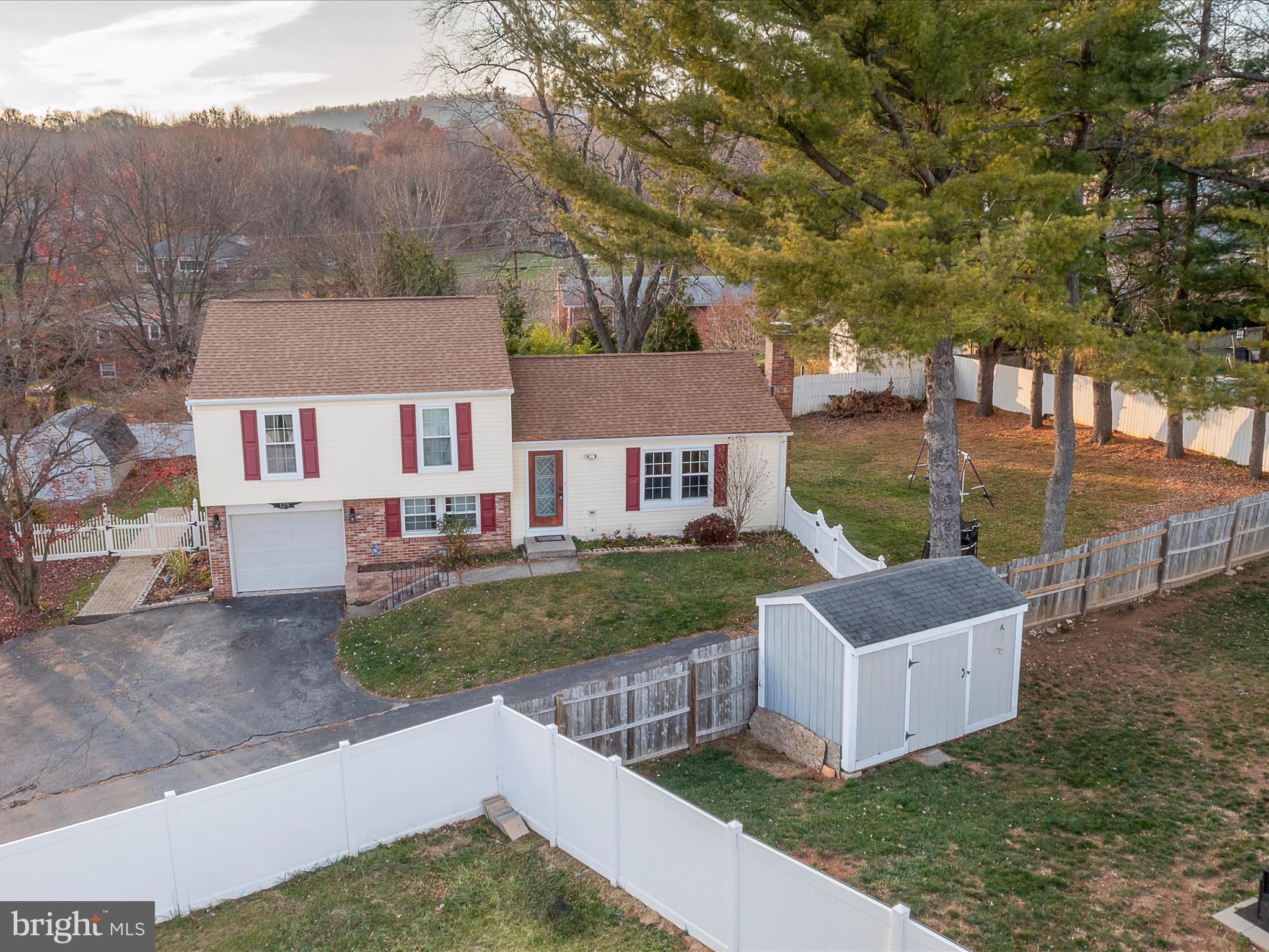 125 Deerfield Place Frederick, MD 21702 - Photo 33 of 34 This home has everything you want!