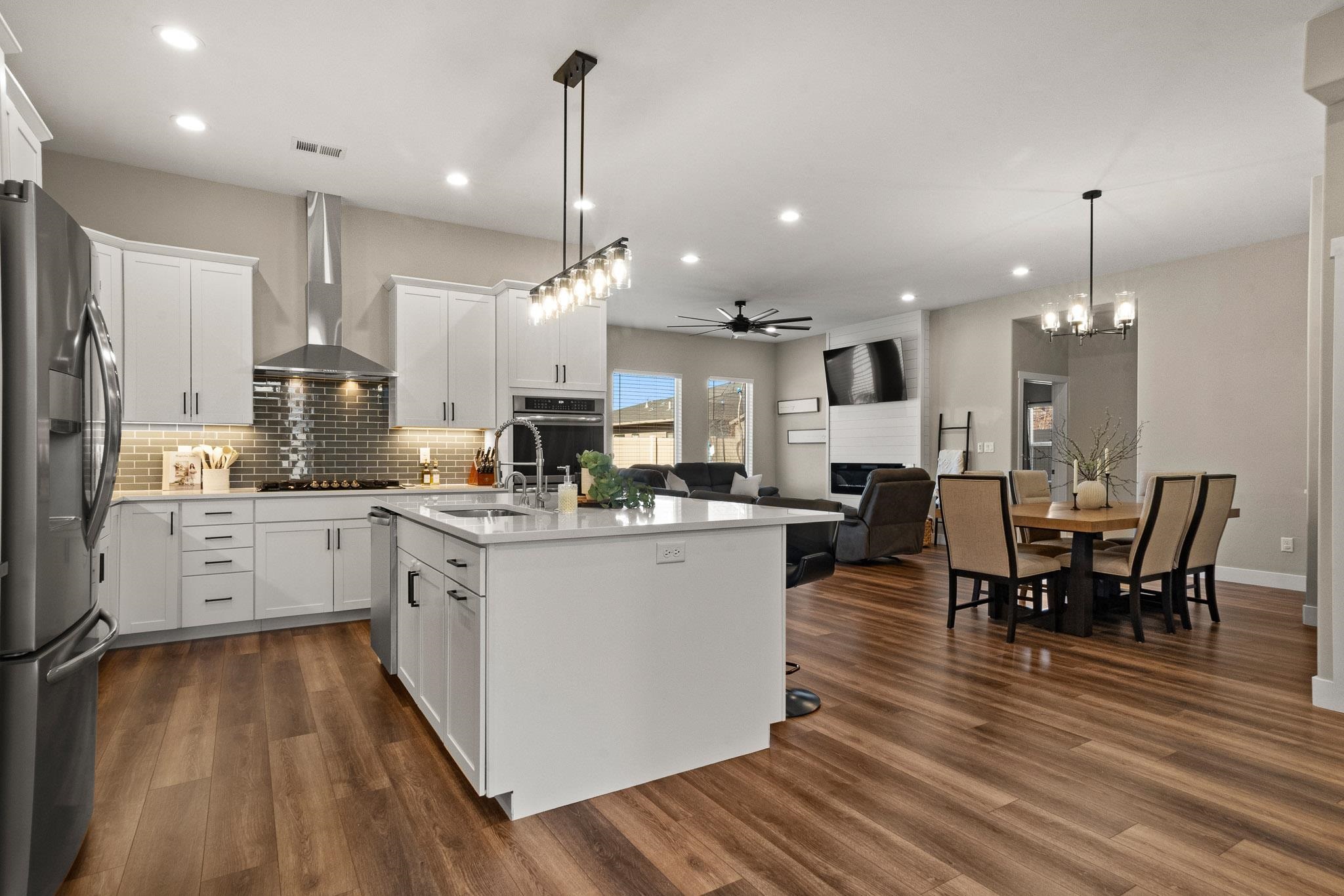 719-25 25 1/2 Road Grand Junction, CO 81505 - Photo 4 of 39