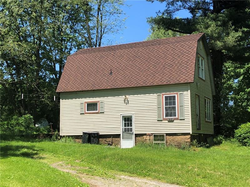 843 Sunset Valley Road New Castle, PA 16105 - Photo 2 of 12