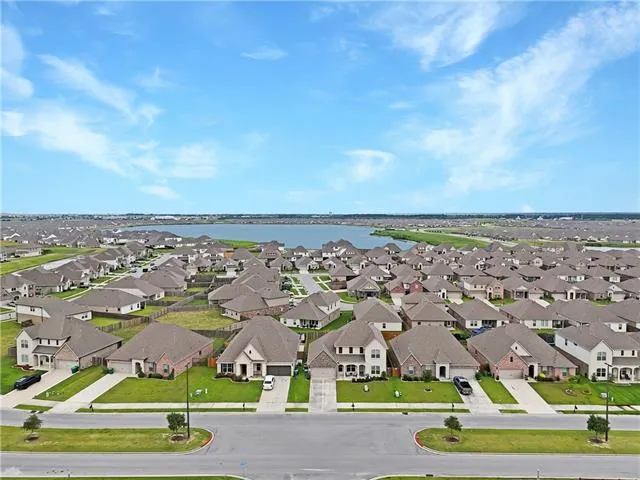 $364,900 | 587 Lakeshore Village East, Slidell, LA 70461