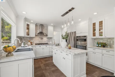 $1,749,998 | 11263 Rolling Hills Drive, Dublin, CA 94568