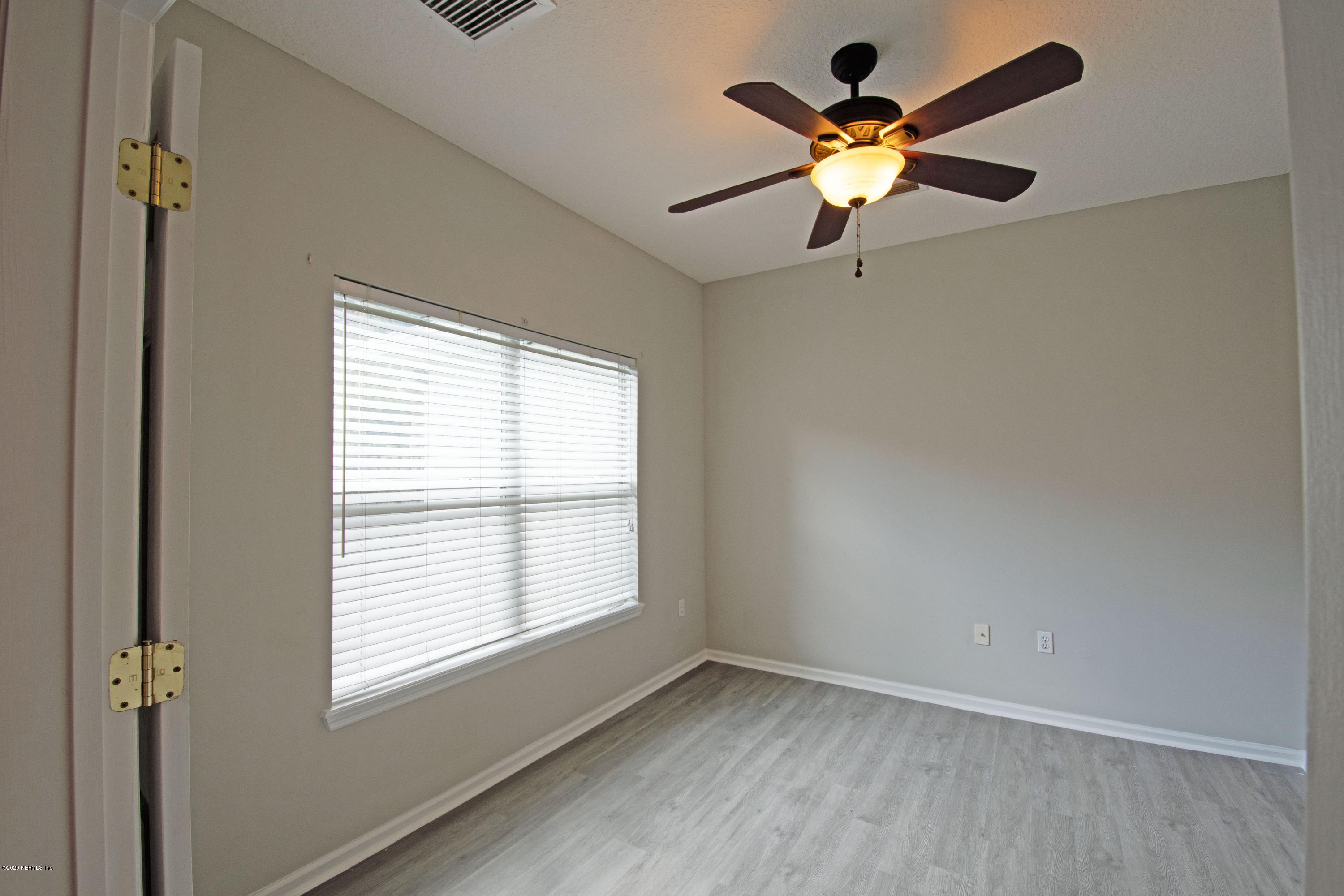 624 Pelham Road St. Augustine, FL 32092 - Photo 14 of 35 11-office