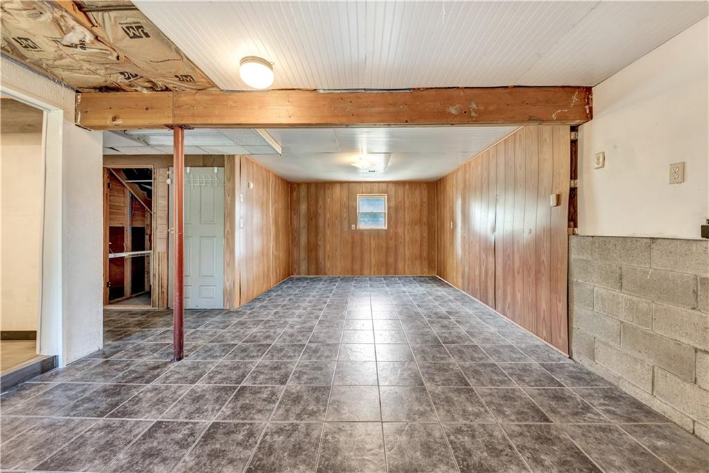 912 Chapel Road Monaca, PA 15061 - Photo 16 of 23 Gallery Image 16