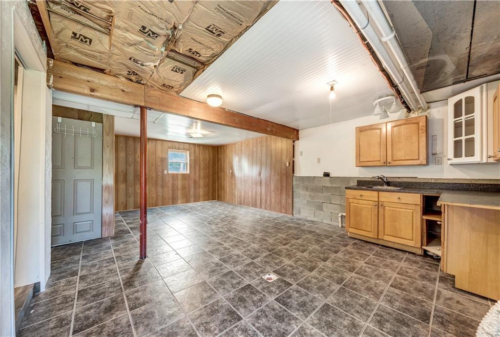912 Chapel Road Monaca, PA 15061 - Photo 18 of 23 Gallery Image 18