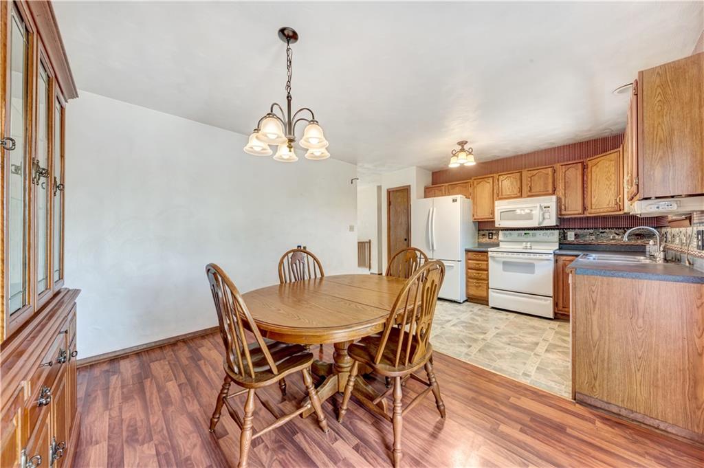 912 Chapel Road Monaca, PA 15061 - Photo 6 of 23 Gallery Image 6