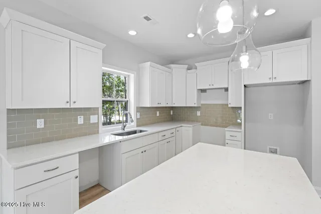 $435,000 | 16040 Caddie Court, Unit LOT 2, Wagram, NC 28396