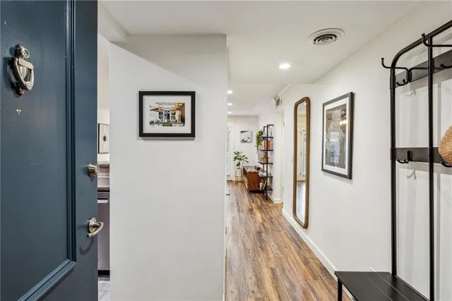 $1,895 | 3650 Ashford Dunwoody Road Northeast, Unit 811, Atlanta, GA 30319