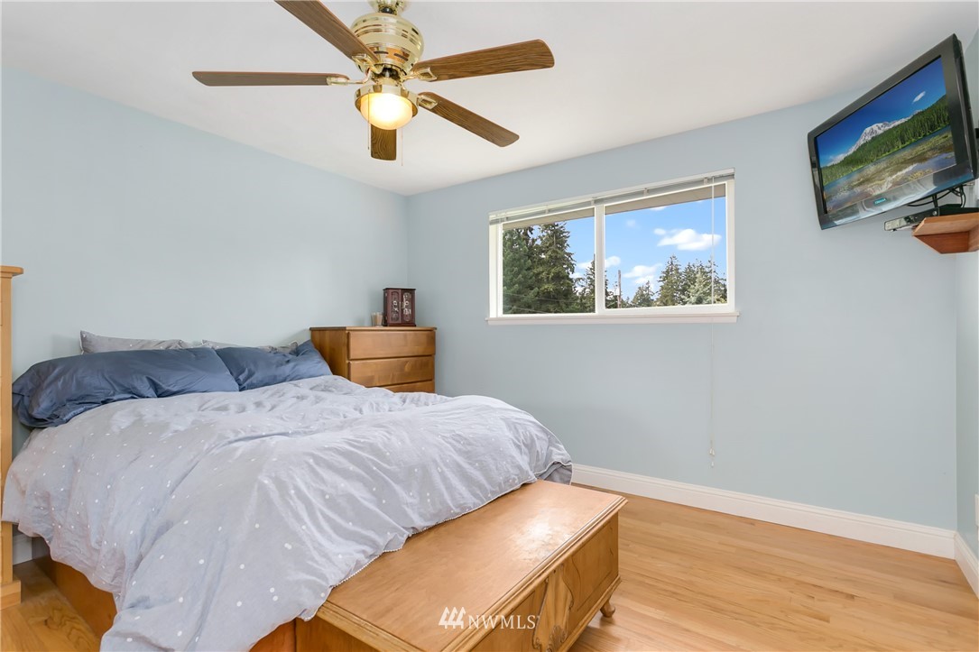 8807 233rd Place Southwest Edmonds, WA 98026 - Photo 21 of 24 Gallery Image 21