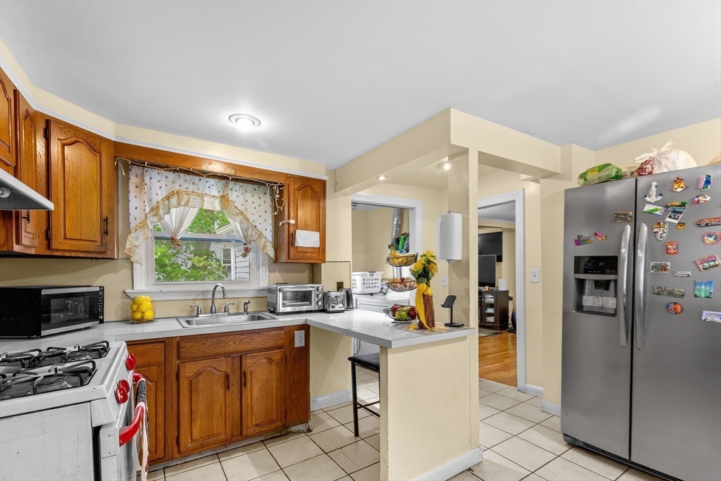 117 South Main Street Randolph, MA 02368 - Photo 9 of 27