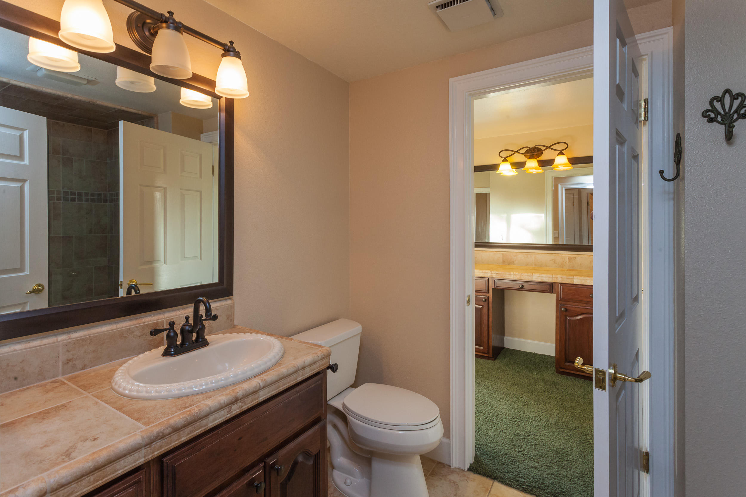 10407 Sundance Road Palo Cedro, CA 96073 - Photo 20 of 35 10407SundanceRoad-MLS-39.jpg