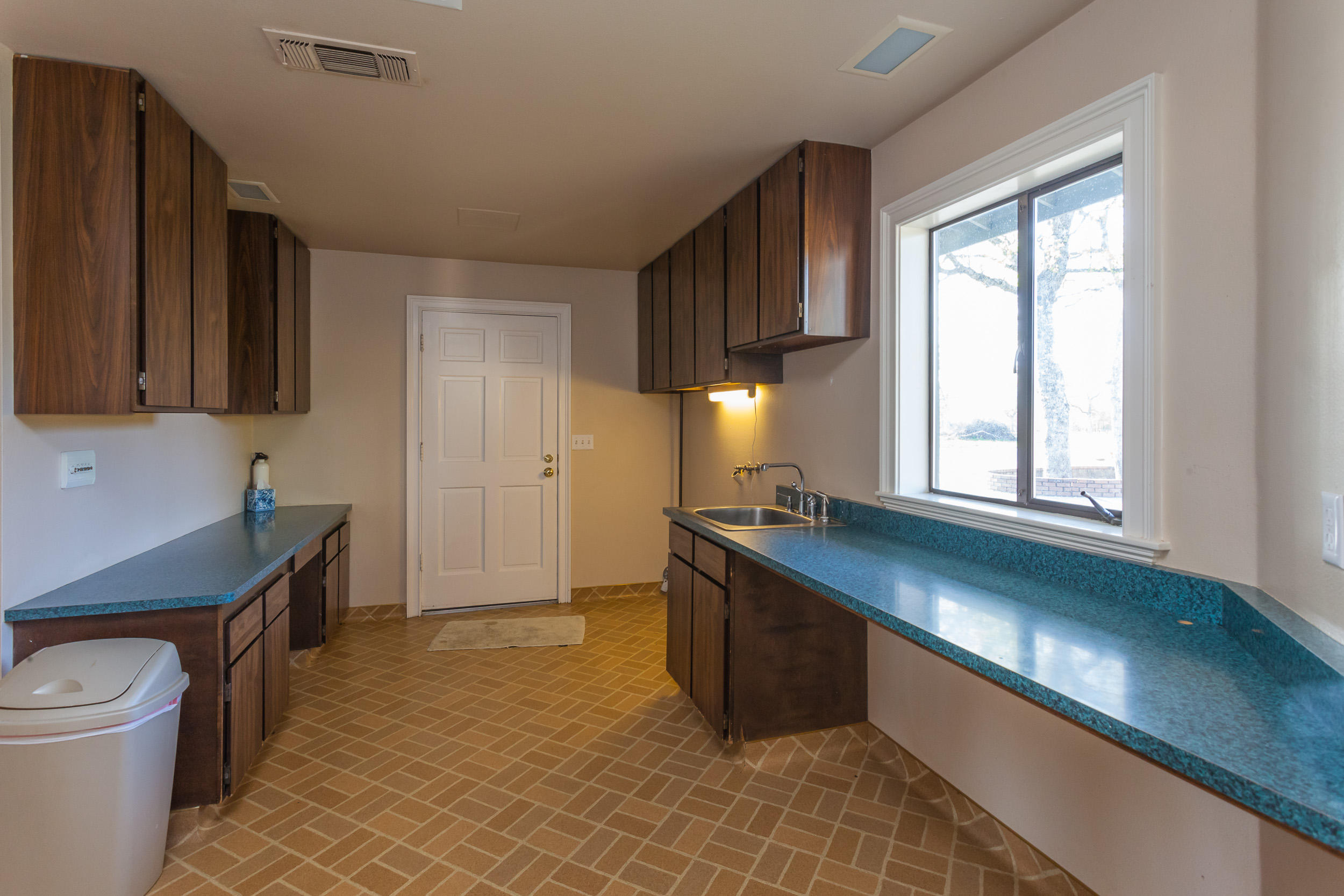 10407 Sundance Road Palo Cedro, CA 96073 - Photo 22 of 35 10407SundanceRoad-MLS-33.jpg