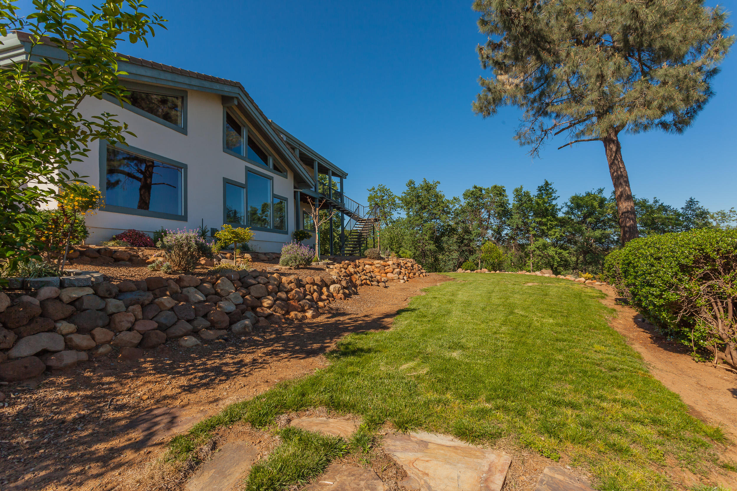 10407 Sundance Road Palo Cedro, CA 96073 - Photo 30 of 35 10407Sundance-Exterior-MLS-30.jpg