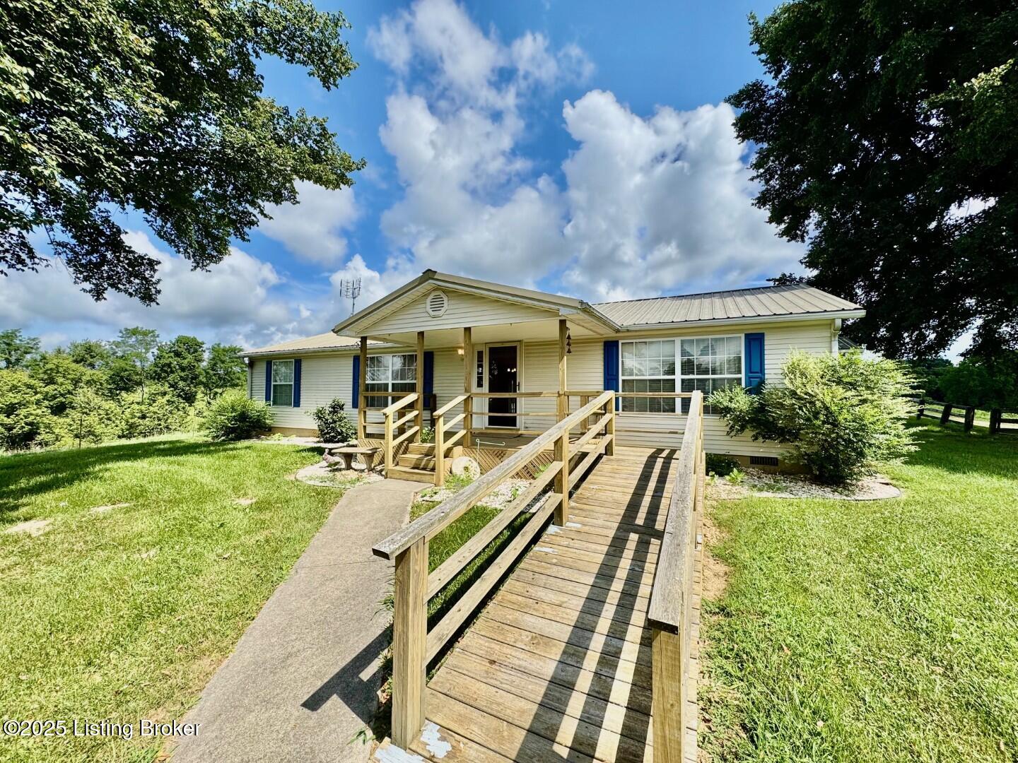 534 Long Lick Lane Springfield, KY 40069 - Photo 1 of 28 Main