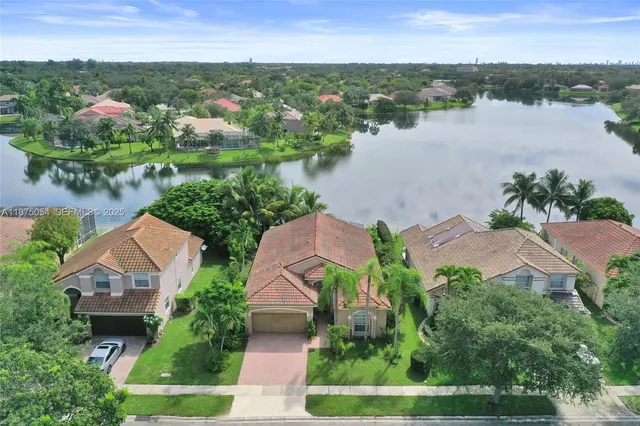 $749,900 | 1947 Northwest 130th Avenue, Pembroke Pines, FL 33028