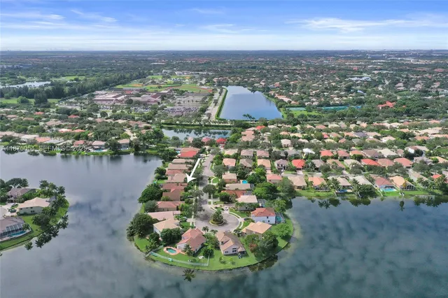 $749,900 | 1947 Northwest 130th Avenue, Pembroke Pines, FL 33028